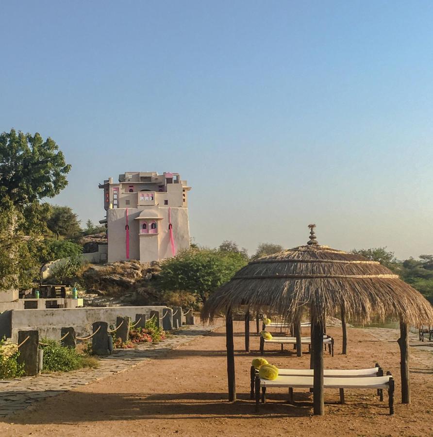 Brij Lakshman Sagar, Pali - Small Luxury Hotels Of The World Raipur  Eksteriør billede
